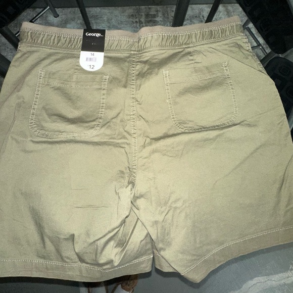 NWT GEORGE Shorts - Picture 3 of 3
